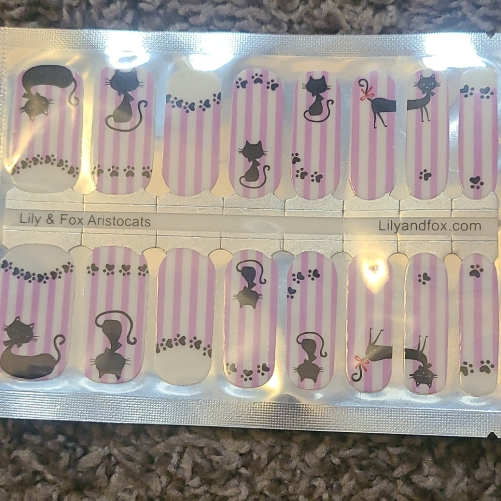 Nail 💅 Wraps - Picture 1 of 1